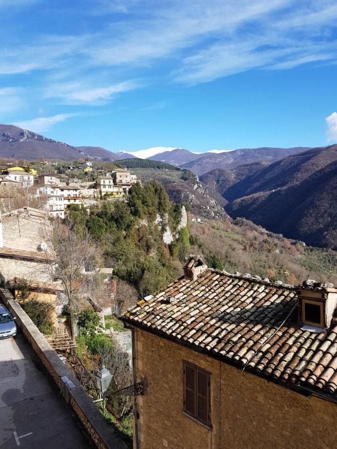 Maison Dina Collepardo Esterno foto