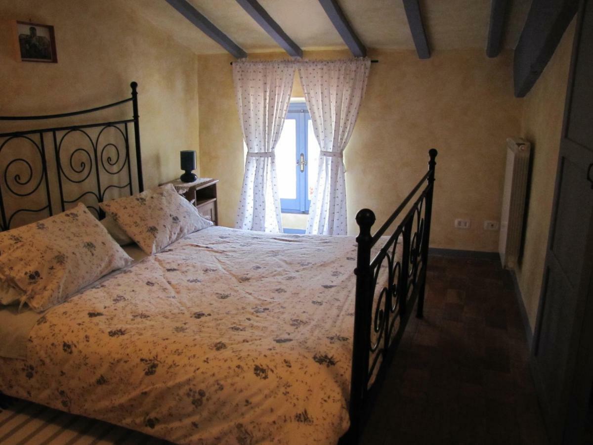 Maison Dina Collepardo Esterno foto